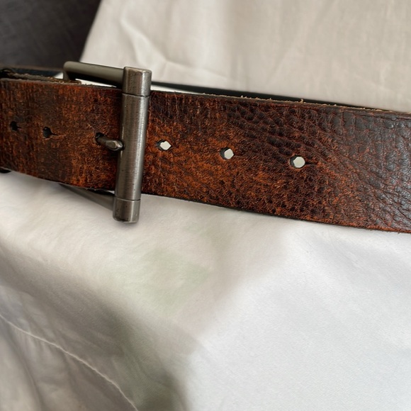 LEVIS BROWN LEATHER VINTAGE RETRO BELT UNISEX Size S 30-32” - Picture 4 of 8